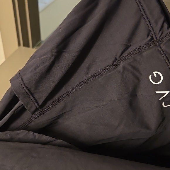 CVG Flowy shorts - Picture 3 of 4